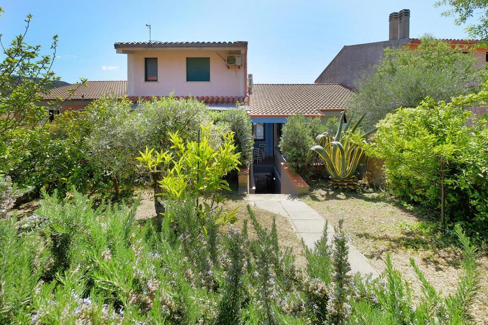 Hotel Casa Azzurra - Blue House Teulada Exterior foto